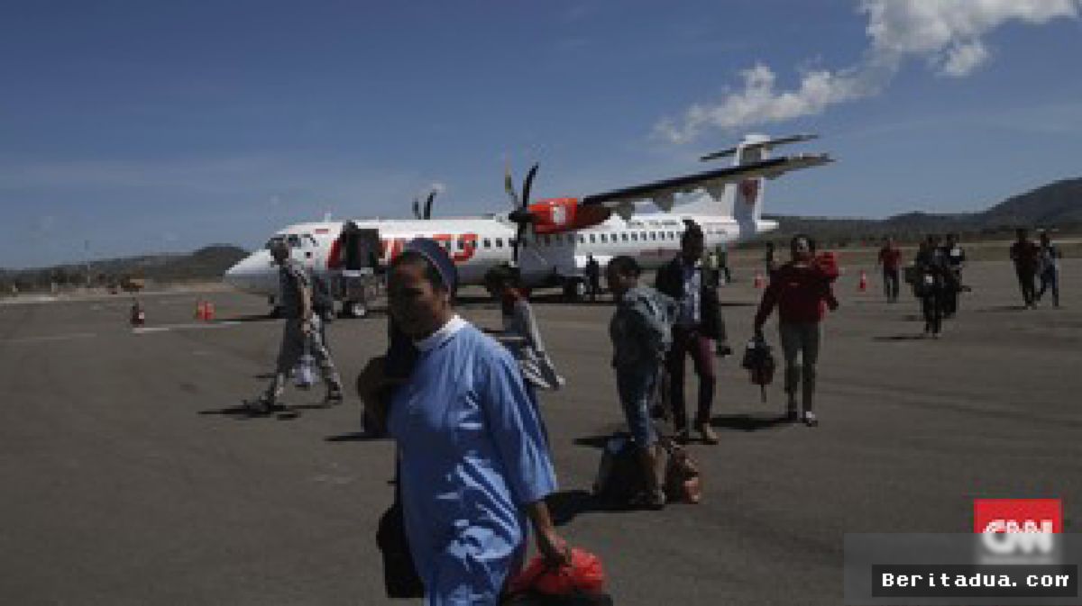 Erupsi Gunung Lewotolok, Bandara Wunopito NTT Ditutup Sementara