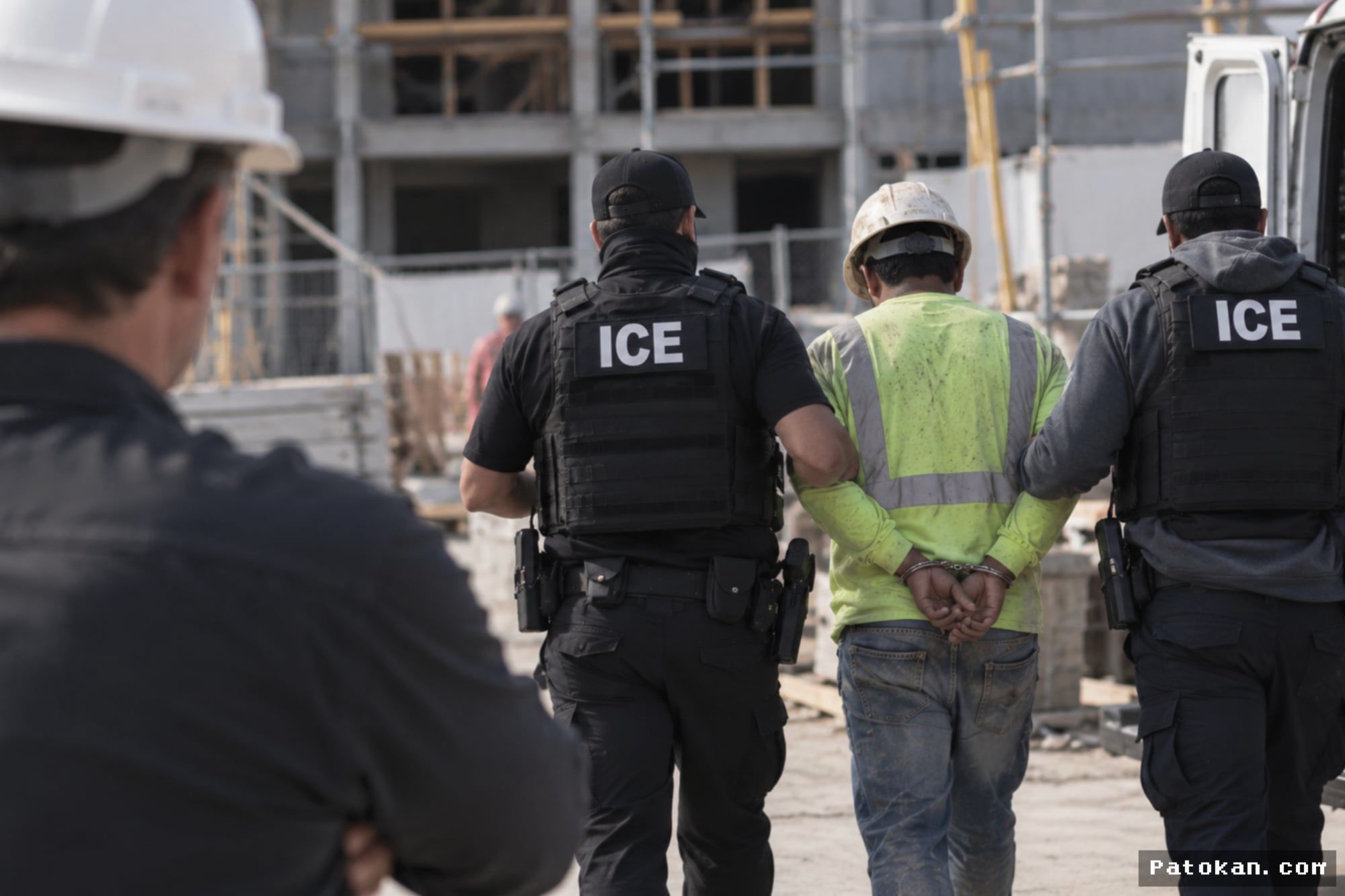 AS — Majikan Ancam Laporkan Pekerja Migran ke ICE Terancam Pidana