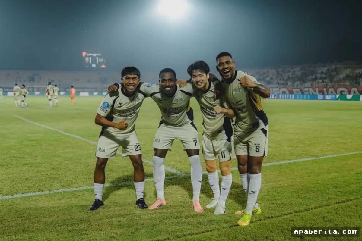Dewa United Bungkam Borneo FC 3-1 Berkat Brace Denilson Junior