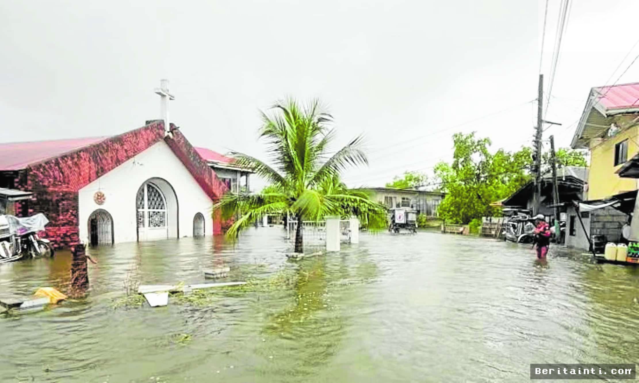 Uskup Agung Pampanga Desak Warga Kritisi Korupsi di Tengah Bencana Banjir