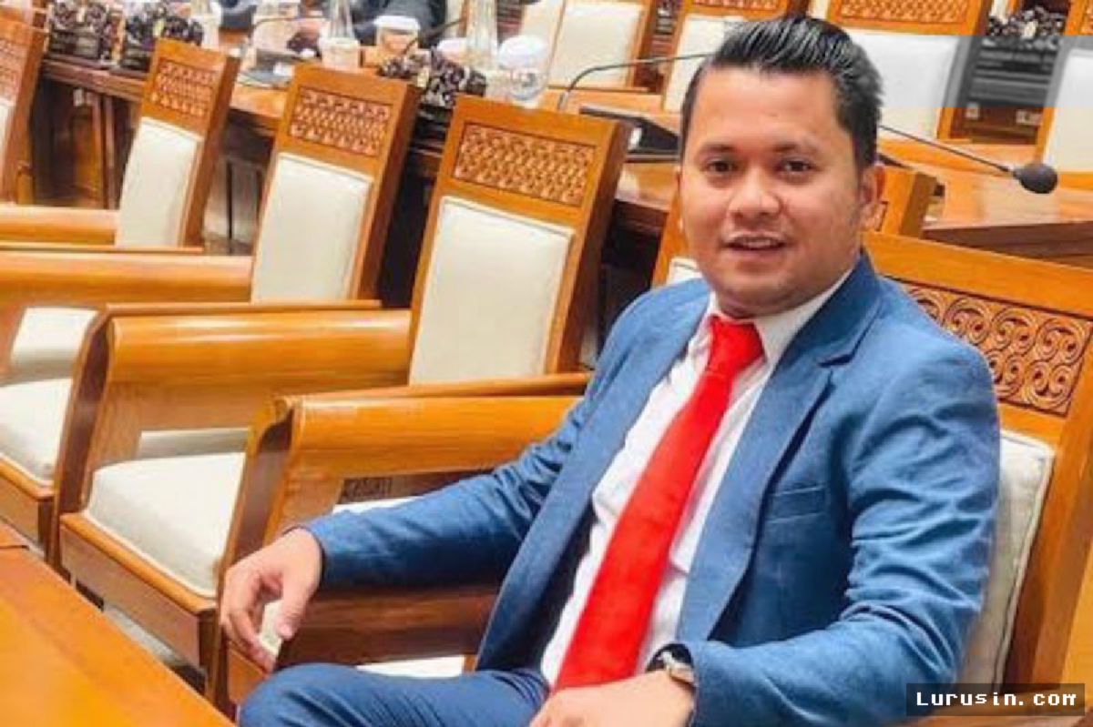 DPR Desak Polri Usut Tuntas Sindikat Dolar Singapura Palsu