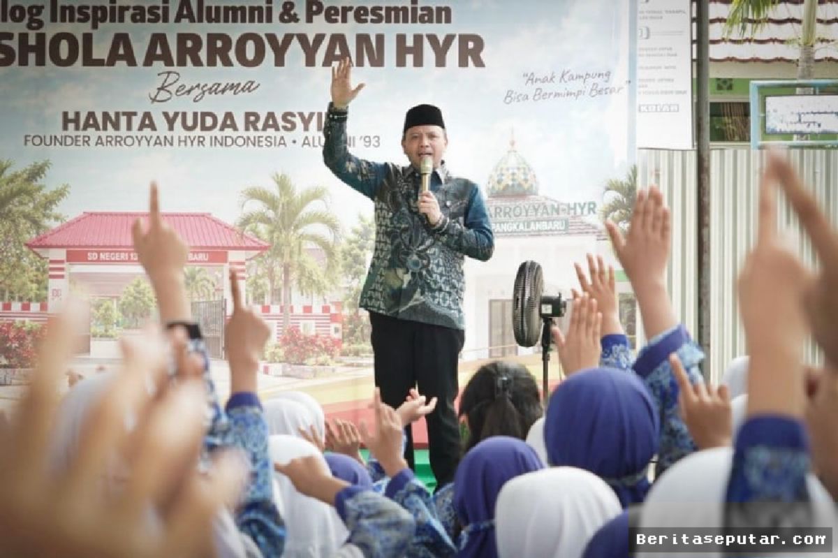Hanta Yuda Kembali ke Bangka, Semangati Ribuan Siswa dan Resmikan Masjid