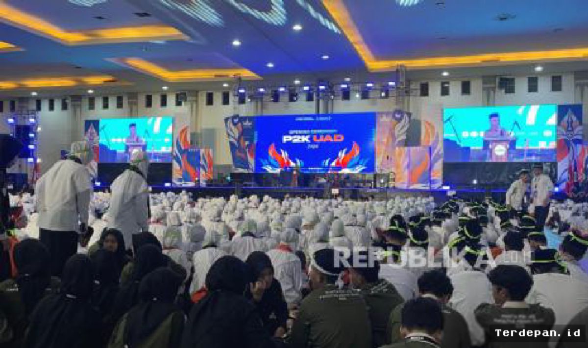 UAD Sambut 4.940 Mahasiswa Baru Melalui Program Pengenalan Kampus