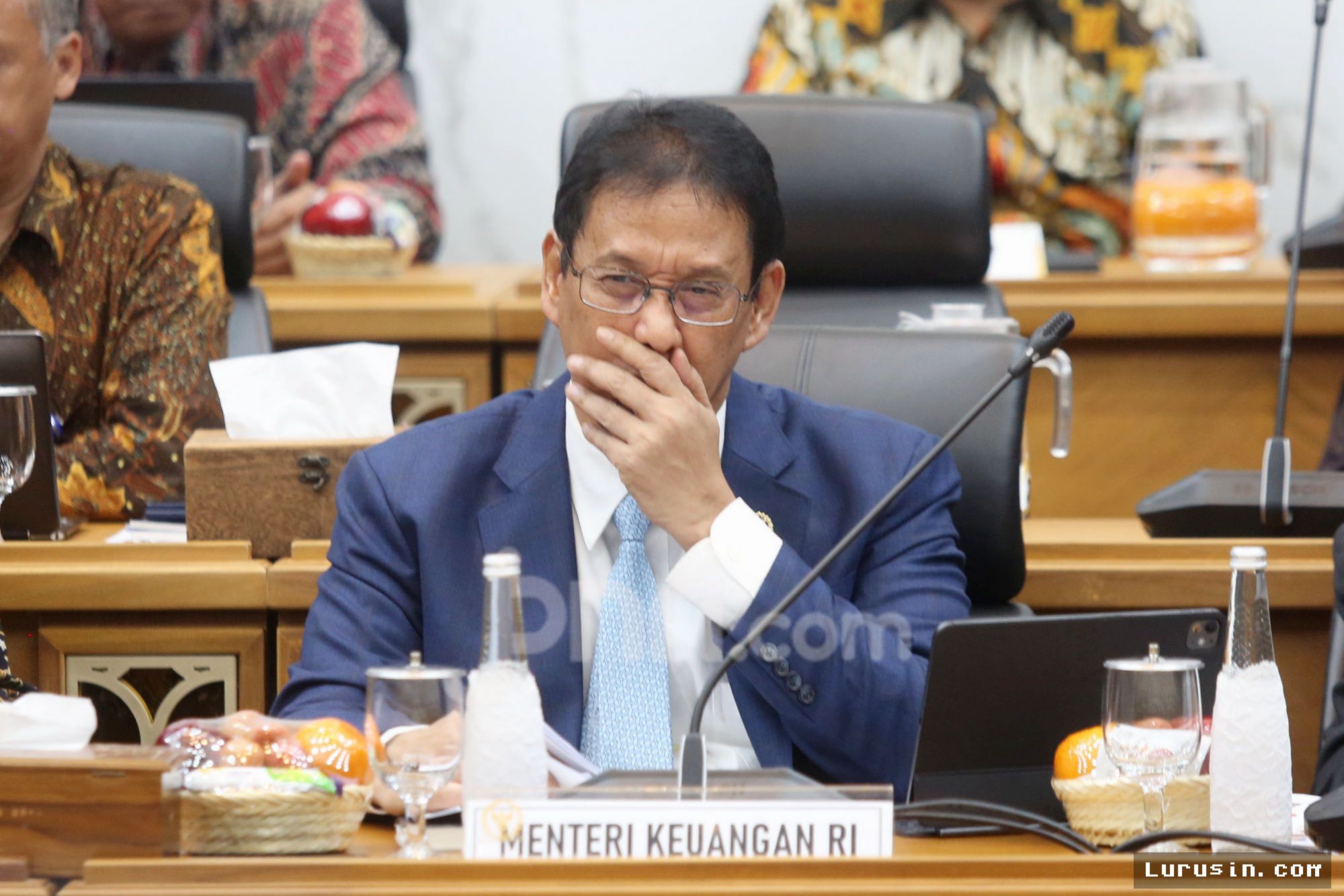 JAKARTA — Pemerintah Siapkan Pengalihan Guru PPPK Jadi PNS Bertahap
