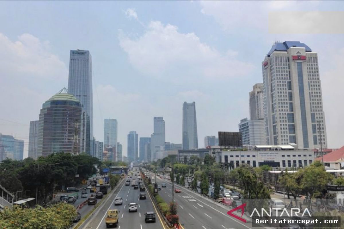 BMKG Prediksi Cuaca DKI Jakarta Cerah Berawan Sepanjang Kamis