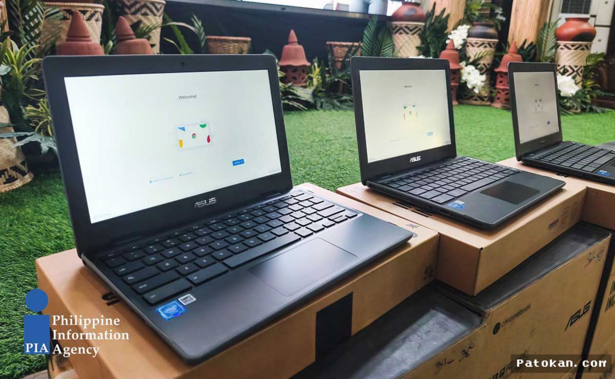 Ilocos Norte — Filipina Distribusikan 95 Laptop untuk Sekolah Publik