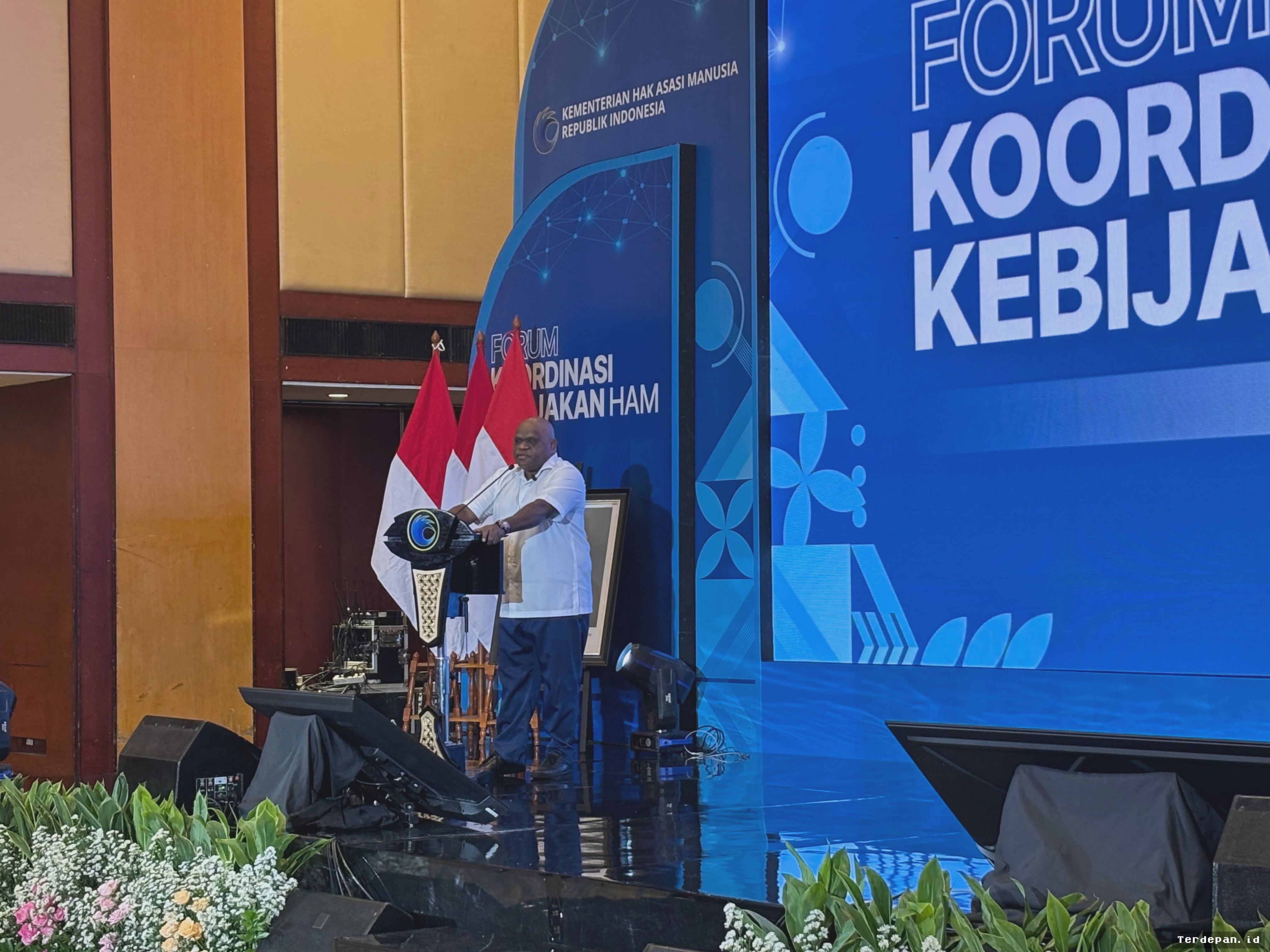 Menteri HAM Peringatkan Alih Fungsi Lahan Jawa Ancam Pangan Nasional