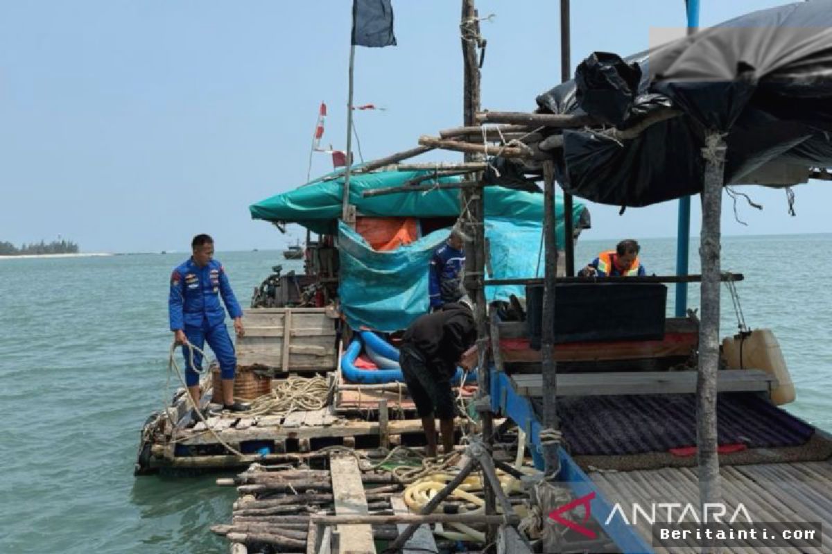Polres Bangka Barat Menyita Empat Ponton Tambang Ilegal