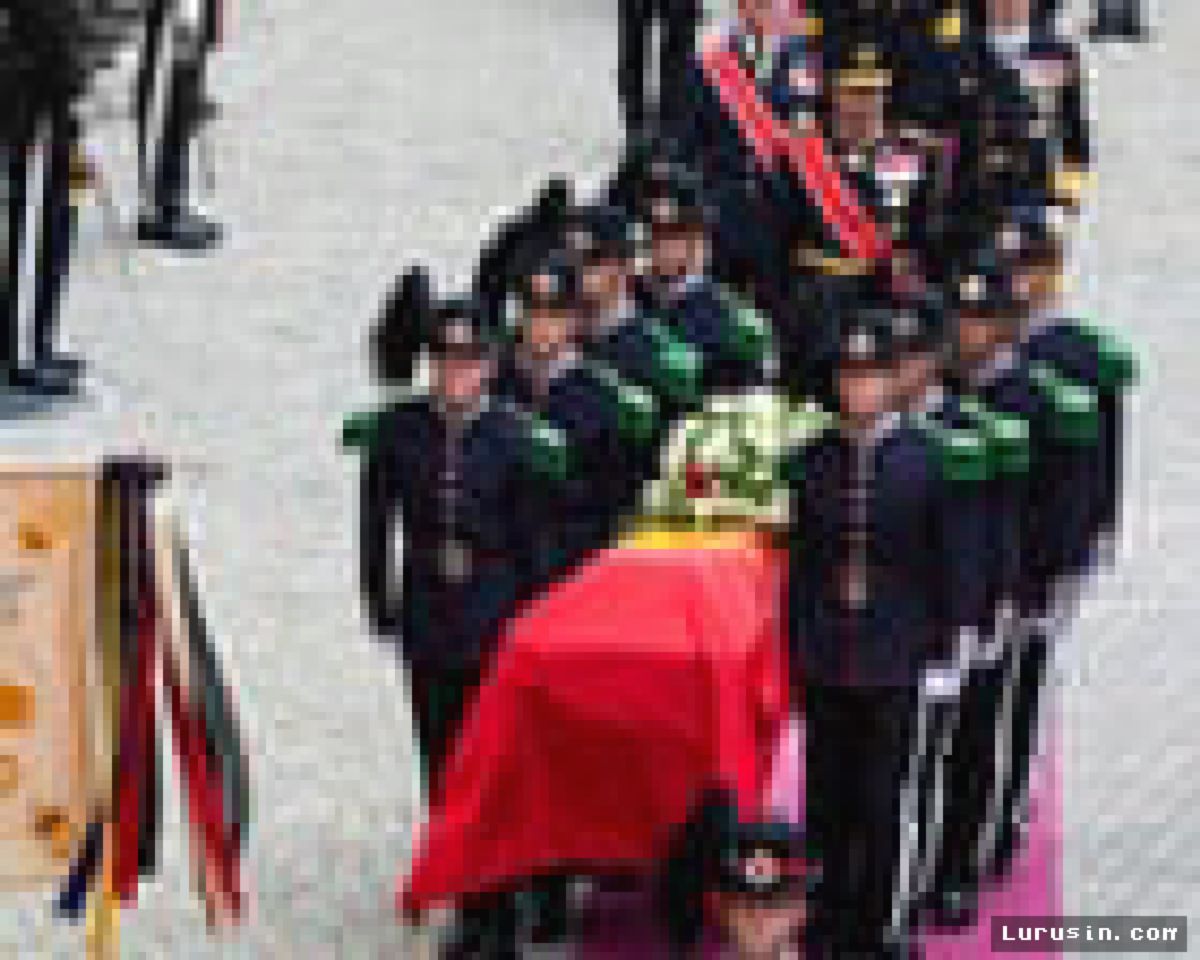 Norwegia Berduka, Puluhan Ribu Warga Hantar Pemakaman Raja Harald V
