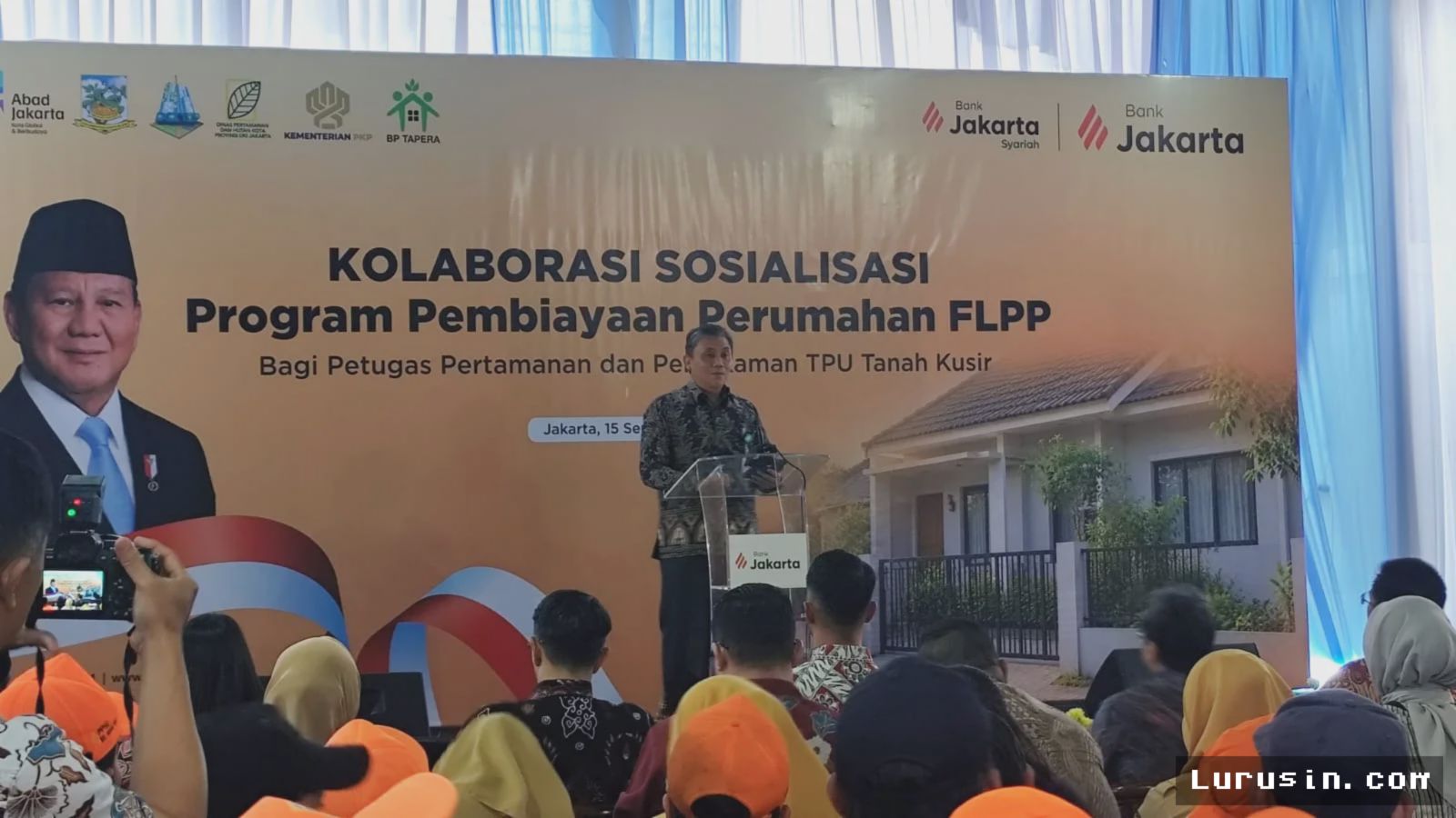 Menteri PKP Tanggung Biaya Uang Muka KPR Ratusan Petugas Makam
