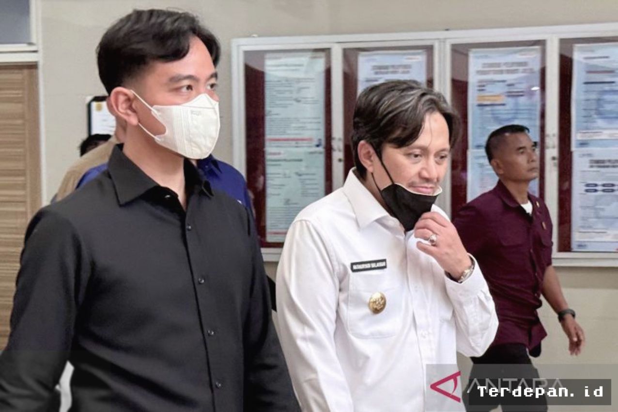 Tinjau Karhutla Banjarbaru, Wapres Gibran Instruksikan Prioritas Layanan Kesehatan Warga