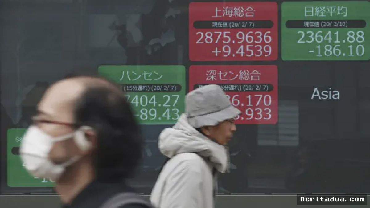 TOKYO — Pasar Saham Asia Merah Membara Dipicu Lonjakan Korona