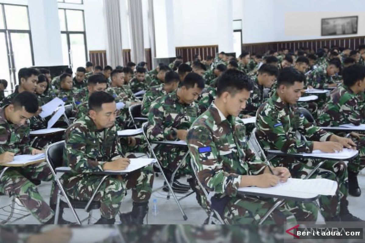 TNI AL Siapkan 310 Personel Awak Kapal Induk KRI Sriwijaya