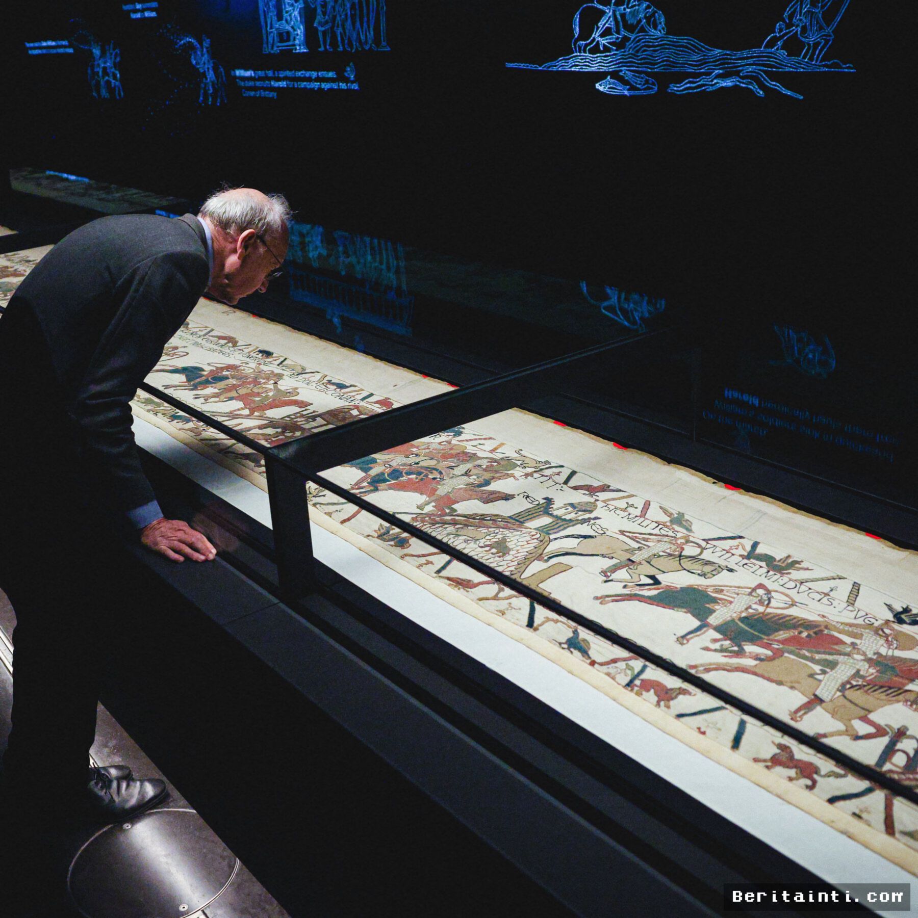 British Museum Resmi Buka Pameran Bersejarah Permadani Bayeux