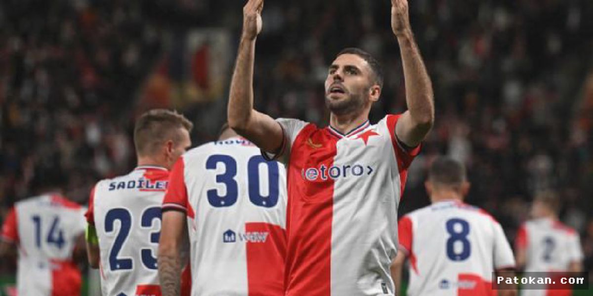 PRAHA — Slavia Praha Ungguli RC Lens Meski Bermain 10 Pemain