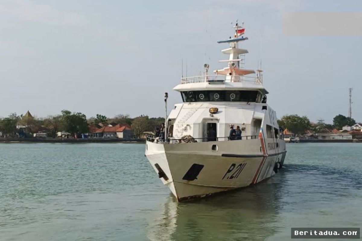 Kemenhub Kerahkan KN Grantin P.211 Cari Korban KMP Virgo Transport 8
