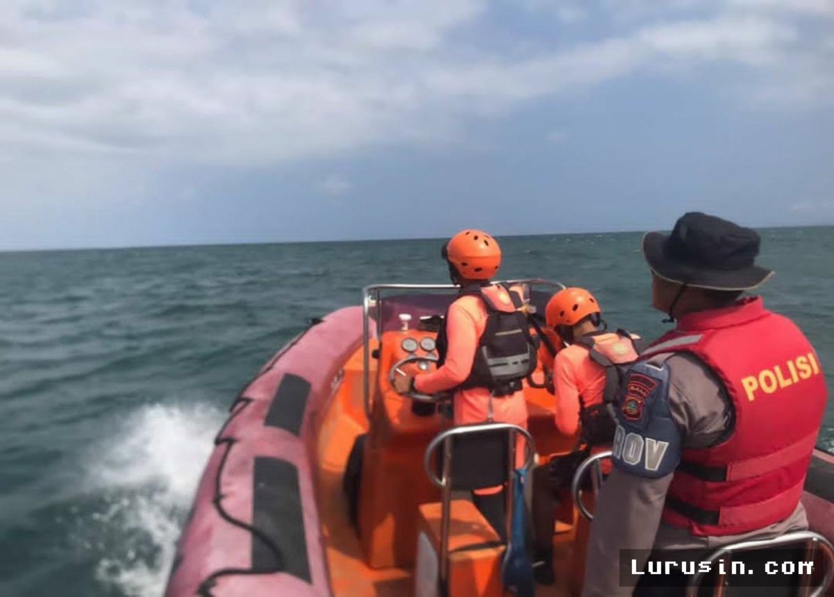 Jembrana — Perahu Pecah Dihantam Kayu, Seorang Nelayan Pulukan Hilang