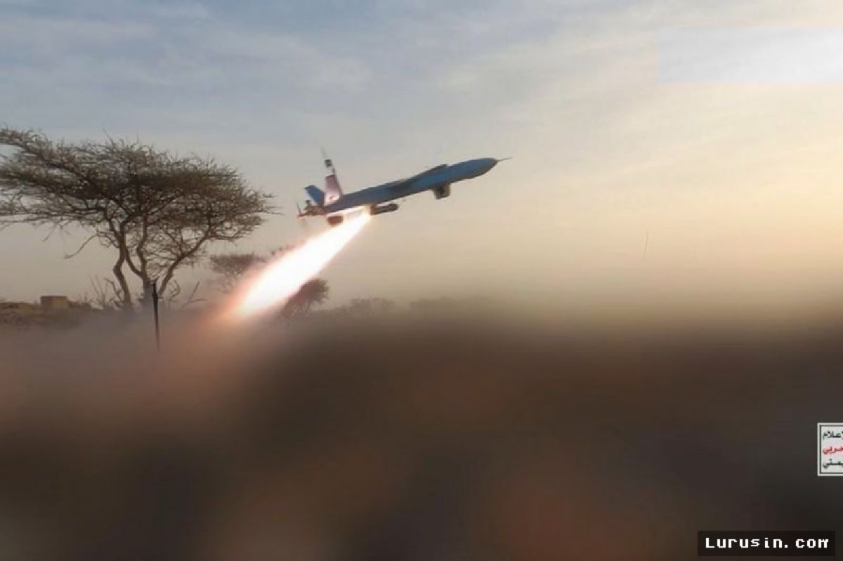 YAMAN — Houthi Klaim Pelayaran Selat Bab al-Mandab Normal