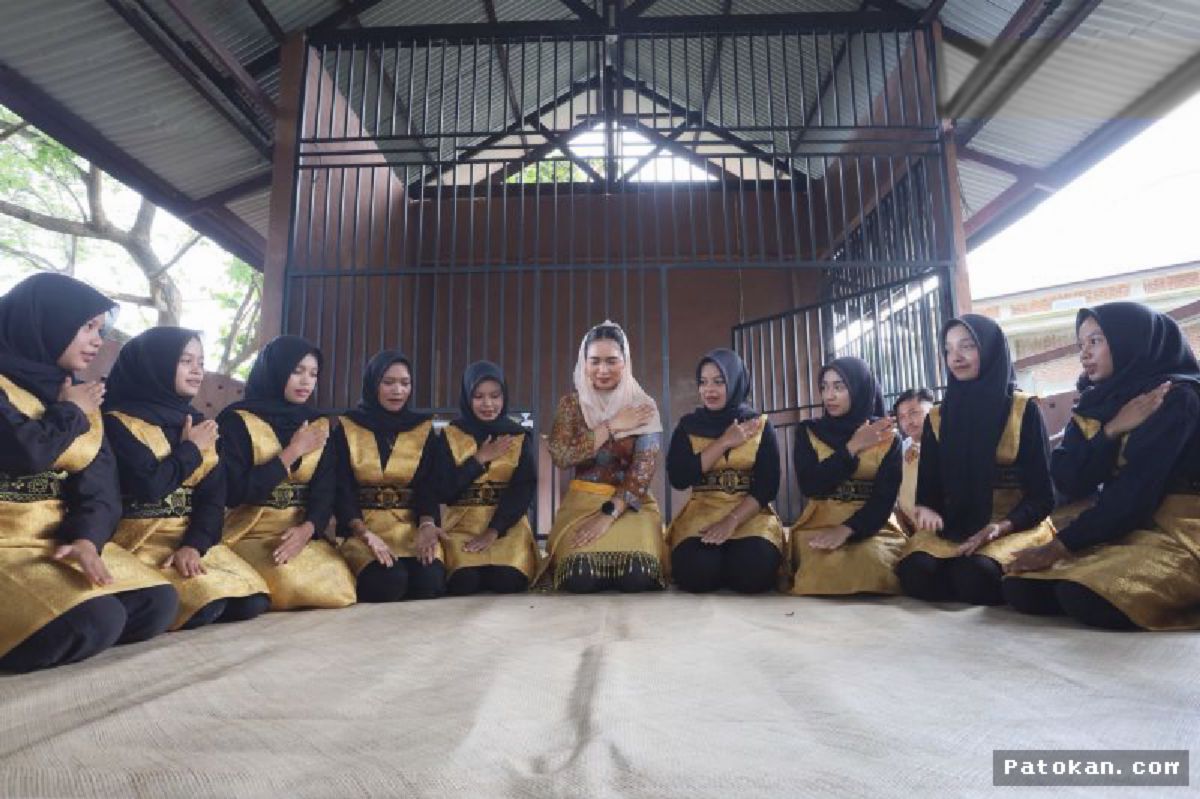 Wamenpar Ni Luh Ermawati Tegaskan Budaya Magnet Utama Gampong Wisata