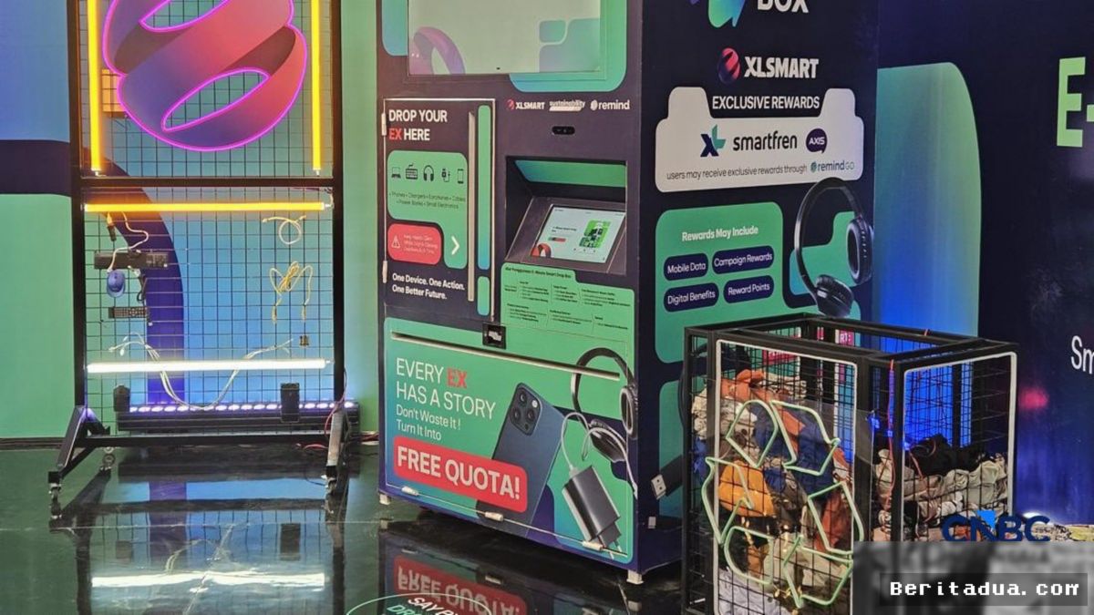 BANDUNG — XLSmart Luncurkan ByeByeBox Atasi Bahaya Sampah Ponsel Bekas