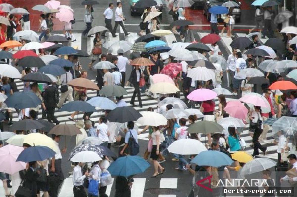 Tokyo Godok Perda Baru Larang Keras Buang Sampah Sembarangan