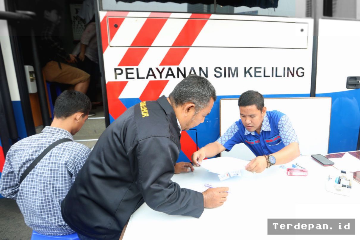 BANDUNG — Polrestabes Bandung Buka Layanan SIM Keliling Hari Ini