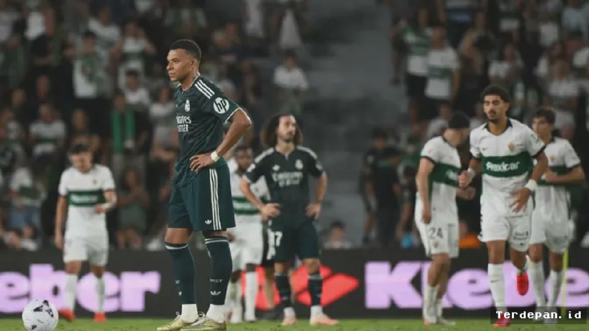 Mbappé Kecewa Elche Samakan Kedudukan via Fer Nino