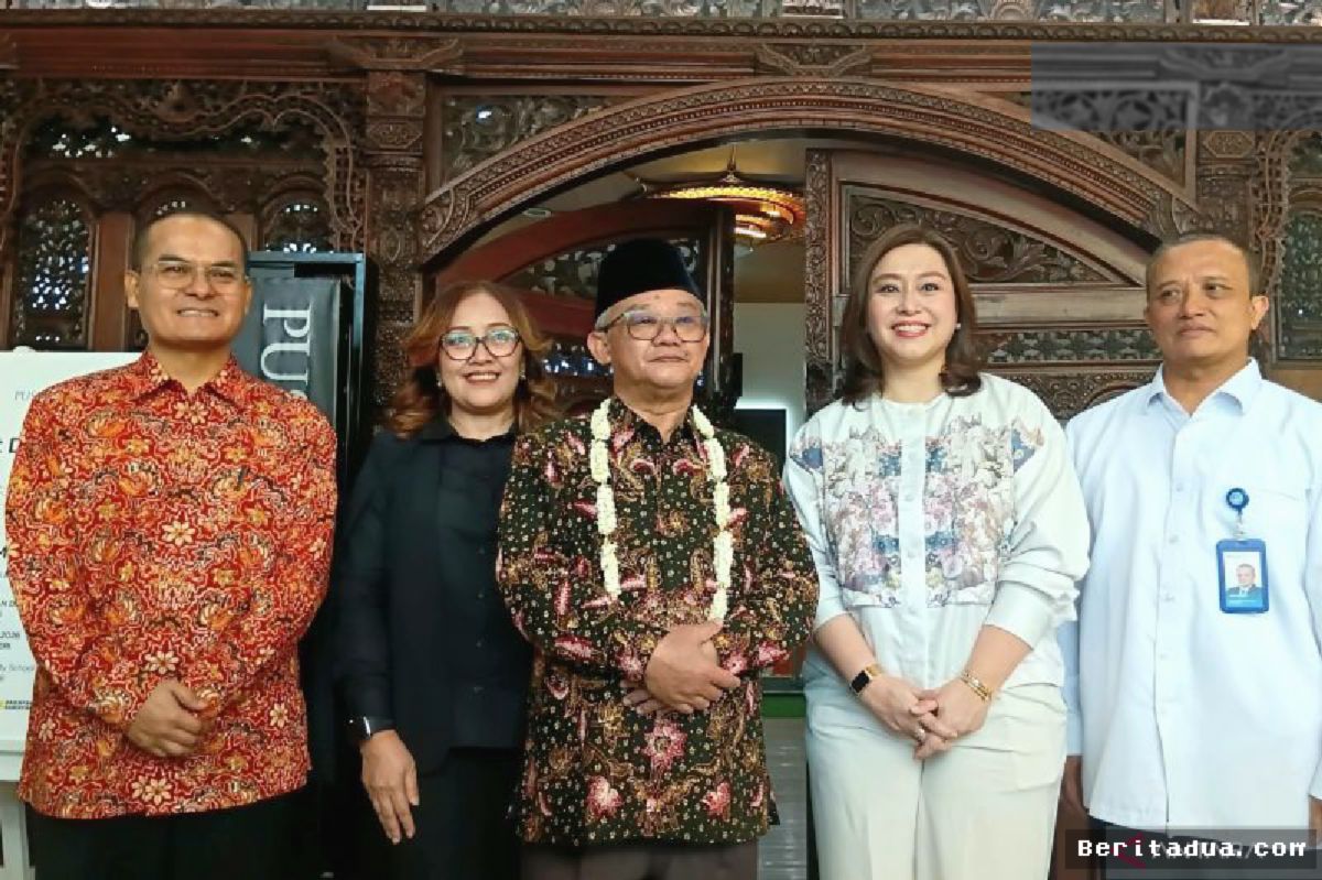 Kemendikdasmen Lepas 2.452 Alumni Program PKK ke Luar Negeri