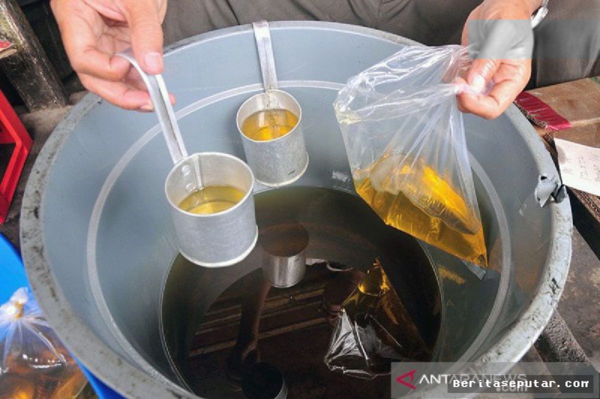 JAKARTA — Pertamina Kembangkan Minyak Jelantah Jadi Energi Berkelanjutan