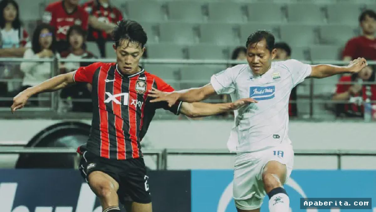 [SEOUL] — Adam Alis Kawal Soliditas Persib Kontra FC Seoul
