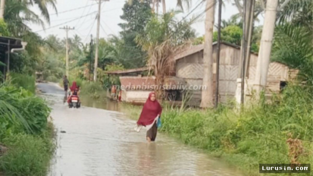 BATU BARA — Pengalihan Sungai Proyek Bendungan Rendam 211 Rumah Warga
