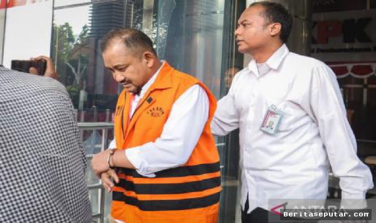 JAKARTA — KPK Duga Anggota DPRD Jateng Perantara Pemerasan Bupati Pemalang