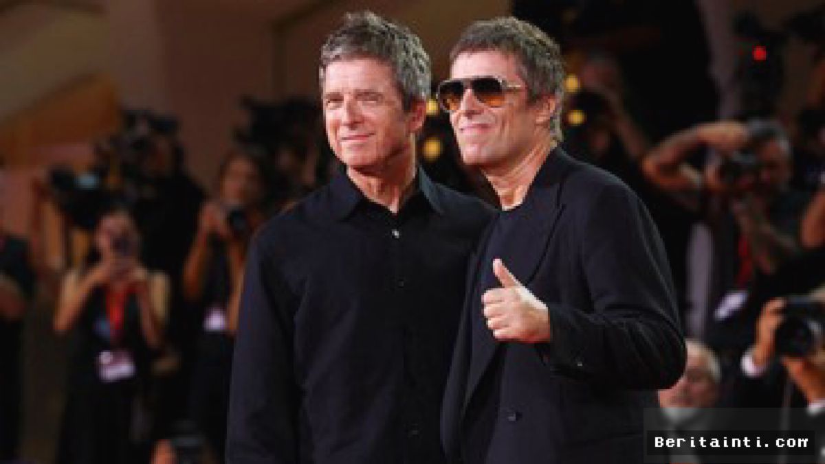 Liam dan Noel Gallagher Tampil Akur di Venice Film Festival
