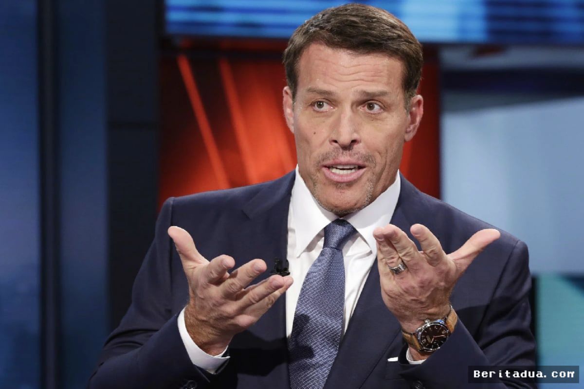 Tony Robbins Ungkap Fokus Ego Jadi Sumber Utama Penderitaan Manusia