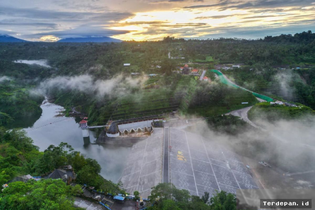 Brantas Abipraya Borong Empat Penghargaan Bergengsi TOP GRC Awards 2026