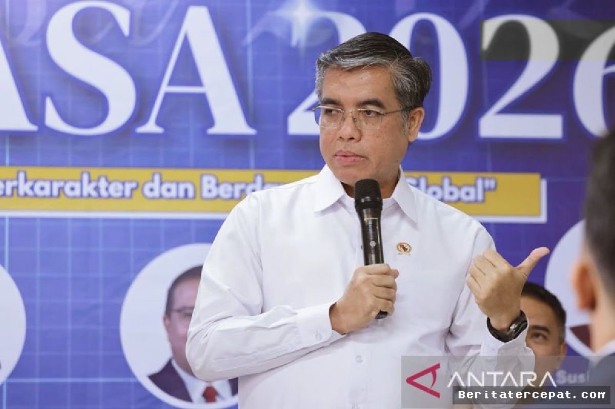 Menaker Yassierli Minta Mahasiswa Kuasai Kompetensi Teknis dan Keterampilan Manusia