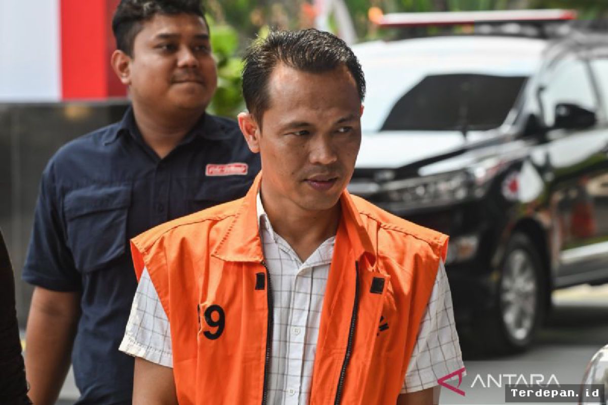 KPK Sita Dokumen Penting Usai Geledah Kantor Dinas PUPR Muara Enim