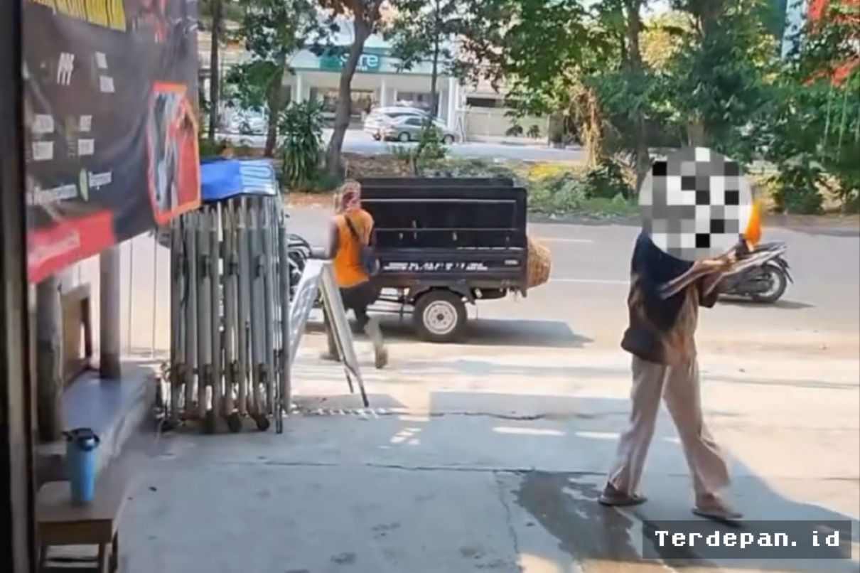 Pemkot Surabaya Pecat Dua Pegawai DLH Terkait Kasus Pungli Sampah