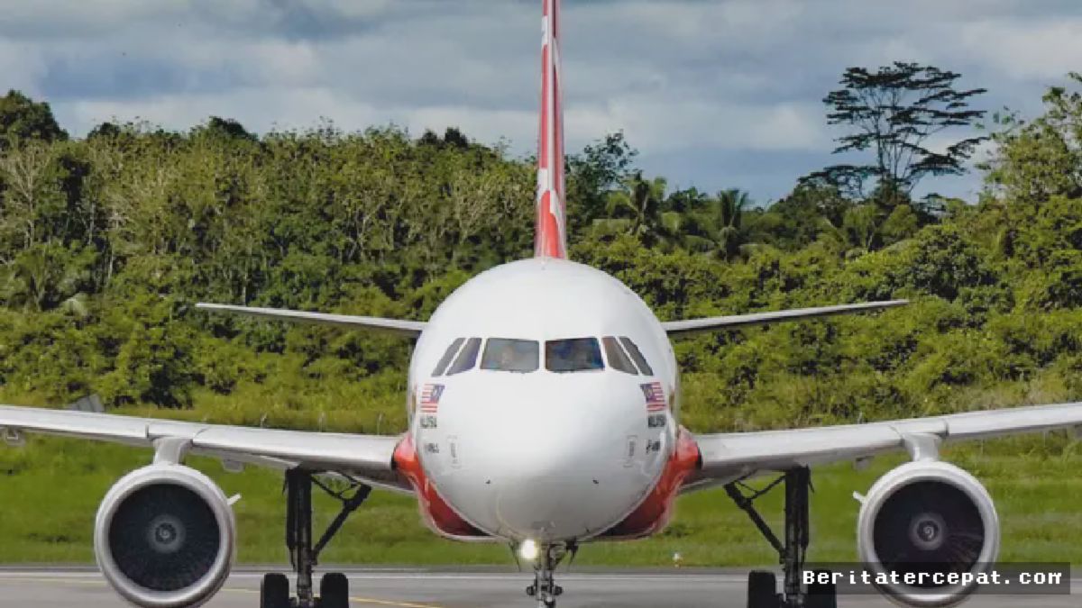 Pontianak — Bandara Supadio Resmi Melayani Penerbangan Internasional Perdana
