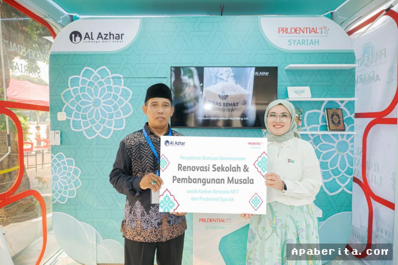 Prudential Syariah dan LAZ Al Azhar Renovasi Sekolah di NTT