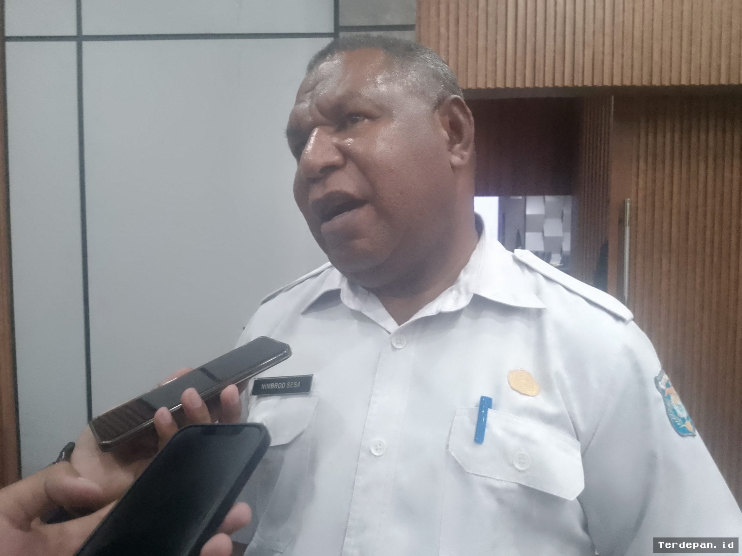 SORONG — Pemkab dan KSHTMP Sepakati 13 Poin, Pemalangan Belum Dibuka