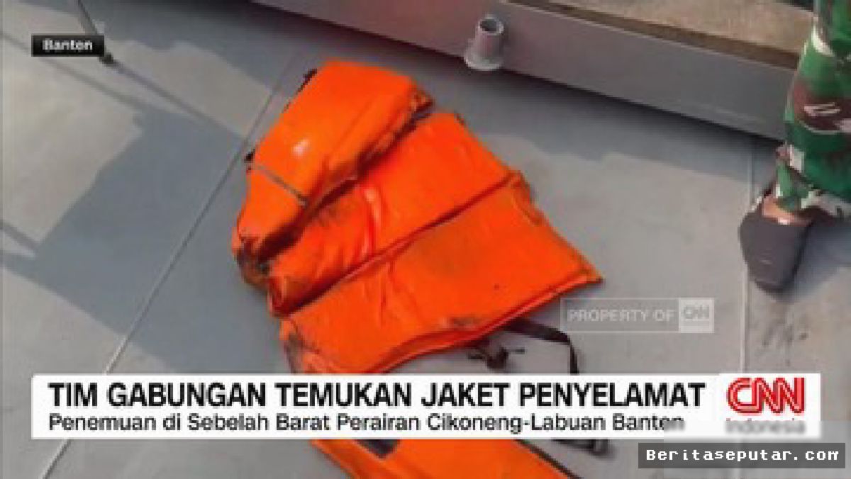 Tim SAR Temukan Rompi Pelampung di Perairan Gunung Krakatau