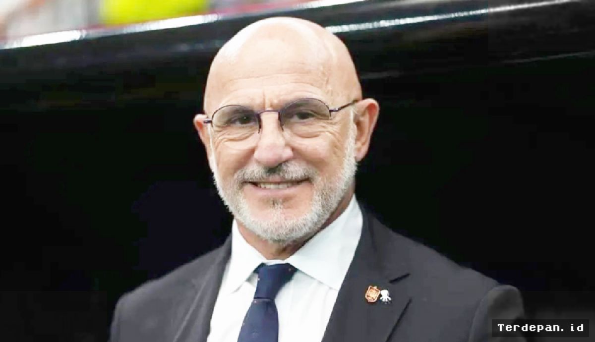 MADRID — RFEF Perpanjang Kontrak Pelatih Timnas Spanyol Luis De La Fuente