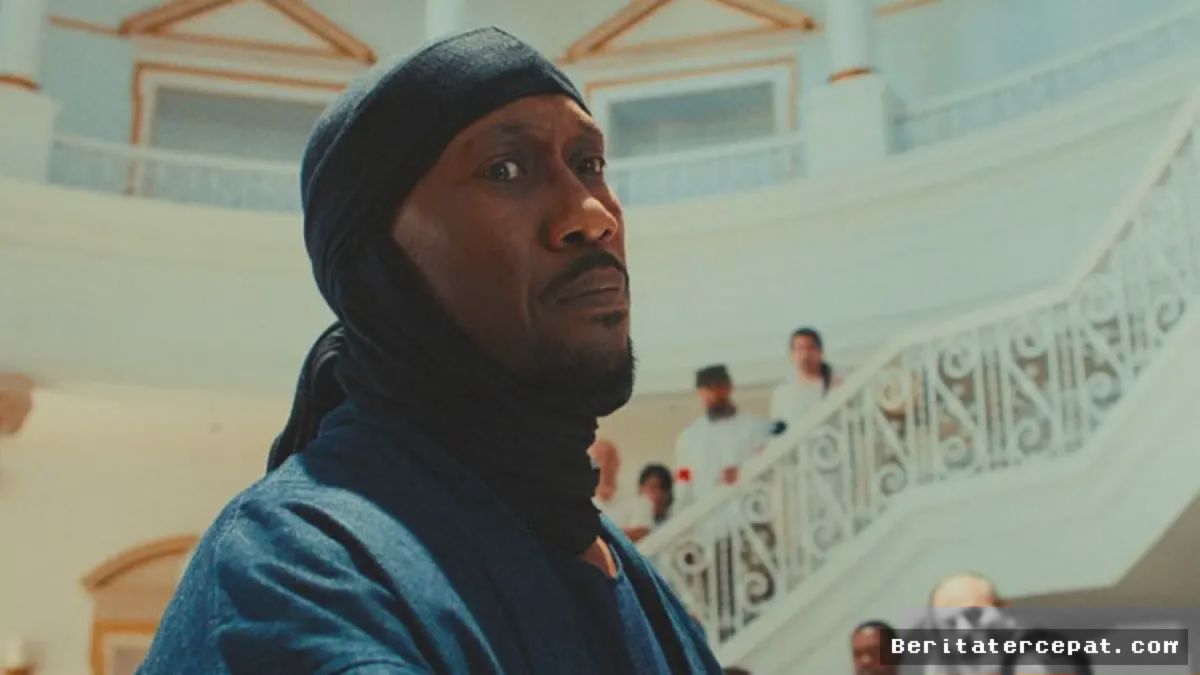 LOS ANGELES — Mahershala Ali Memukau Dalam Film Drama Spiritual Terbaru