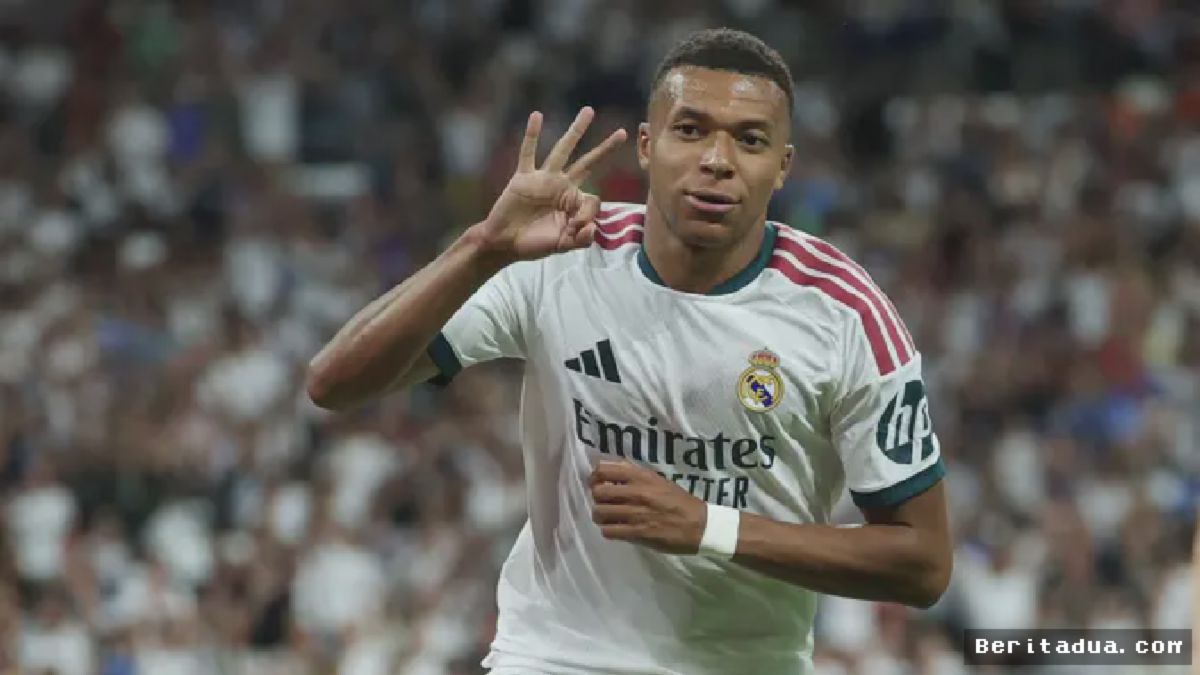 MADRID — Kylian Mbappe Cetak Hattrick Memukau Kontra Real Sociedad