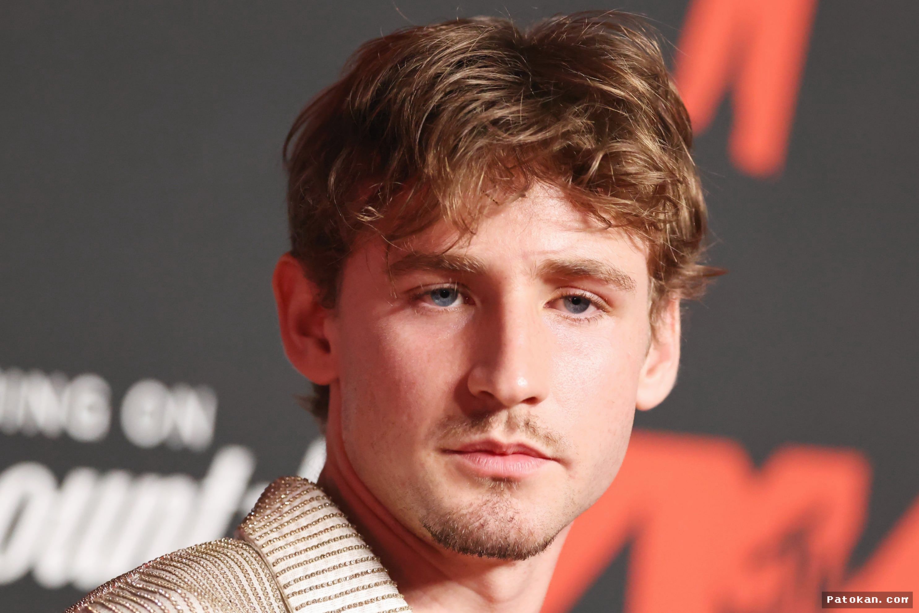 LOS ANGELES — Magnus Ferrell Sabet Nominasi VMA dan Lepas Bayang Ayahnya