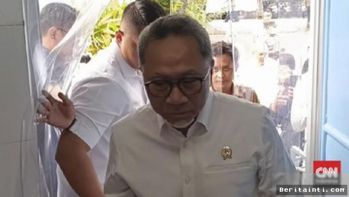 JAKARTA — Zulhas Tegaskan Isu Prabowo Kumpulkan Ketum Parpol Hoaks