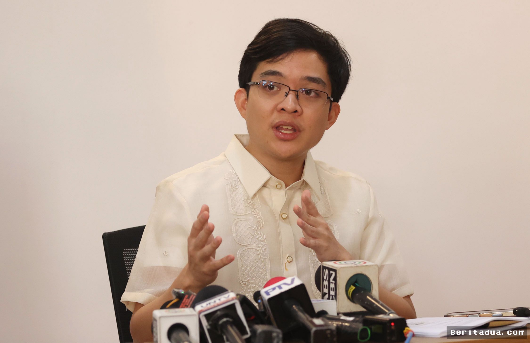 Filipina — DOJ Evaluasi Kasus Perdagangan Manusia Anggota DPR Leviste