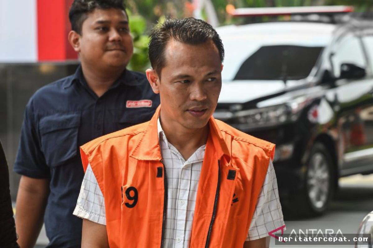 PALEMBANG — KPK Periksa 11 Saksi Korupsi Pengadaan Proyek Muara Enim