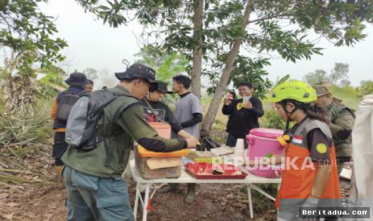 PALANGKA RAYA — Rumah Zakat Dirikan Pos Segar Bantu Relawan Karhutla
